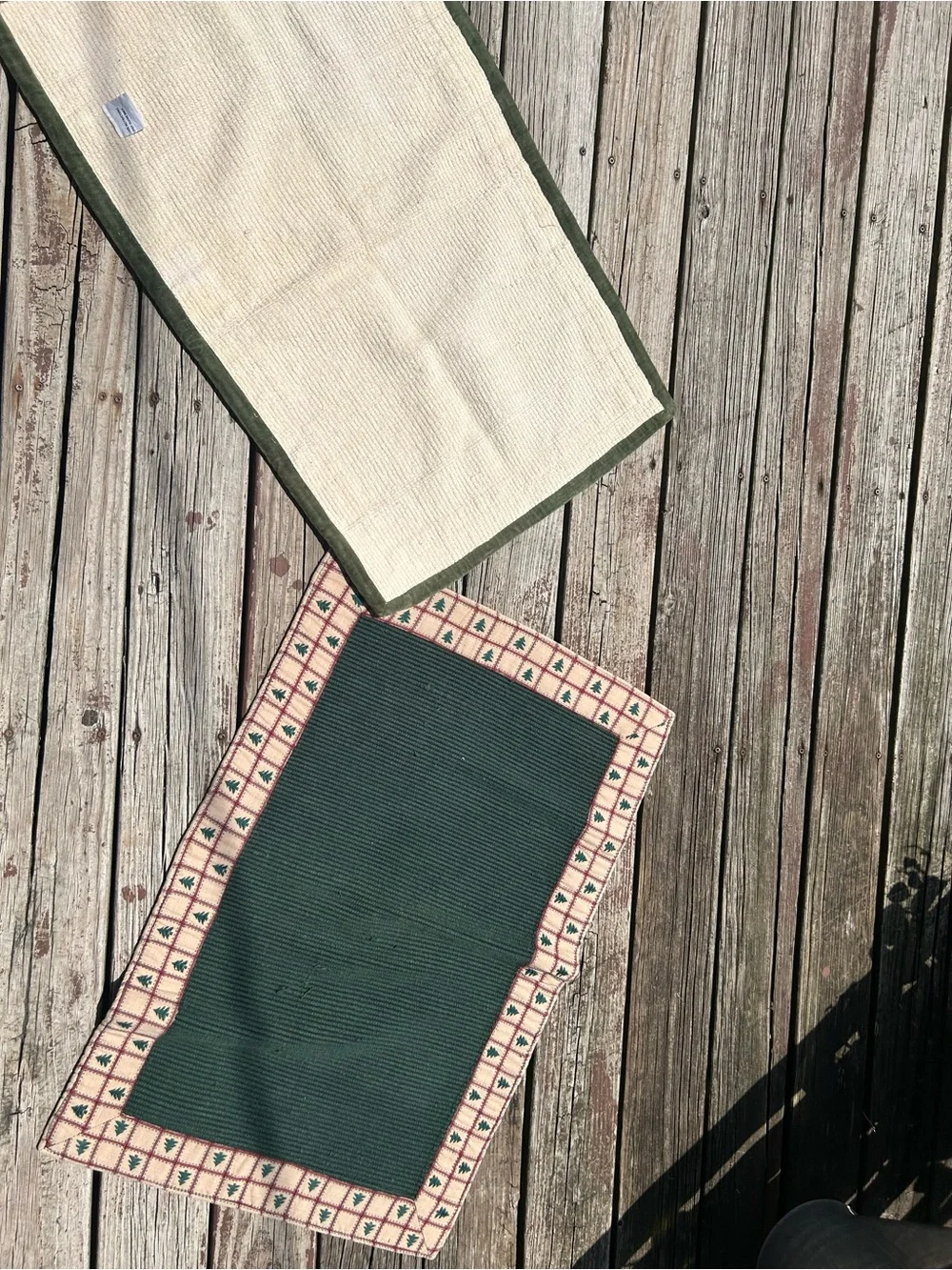 Source Unknown Green and Red Table Placemats with Cream Accents